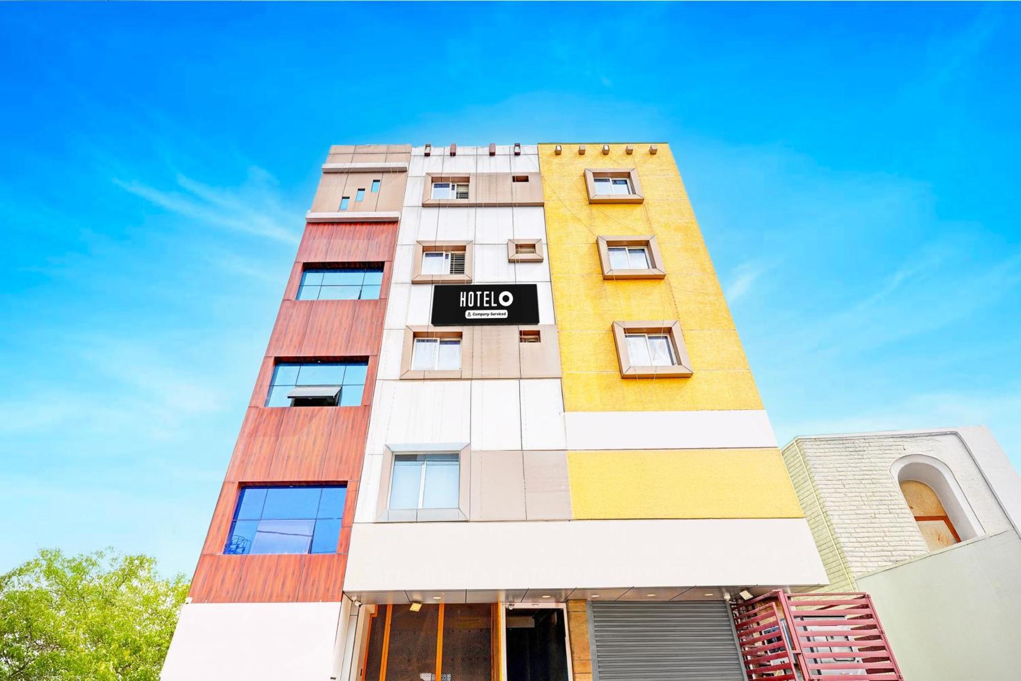 Super Hotel O Srigandhakavalu Formerly Chamundeshwari Lodging Jālahalli Exterior foto
